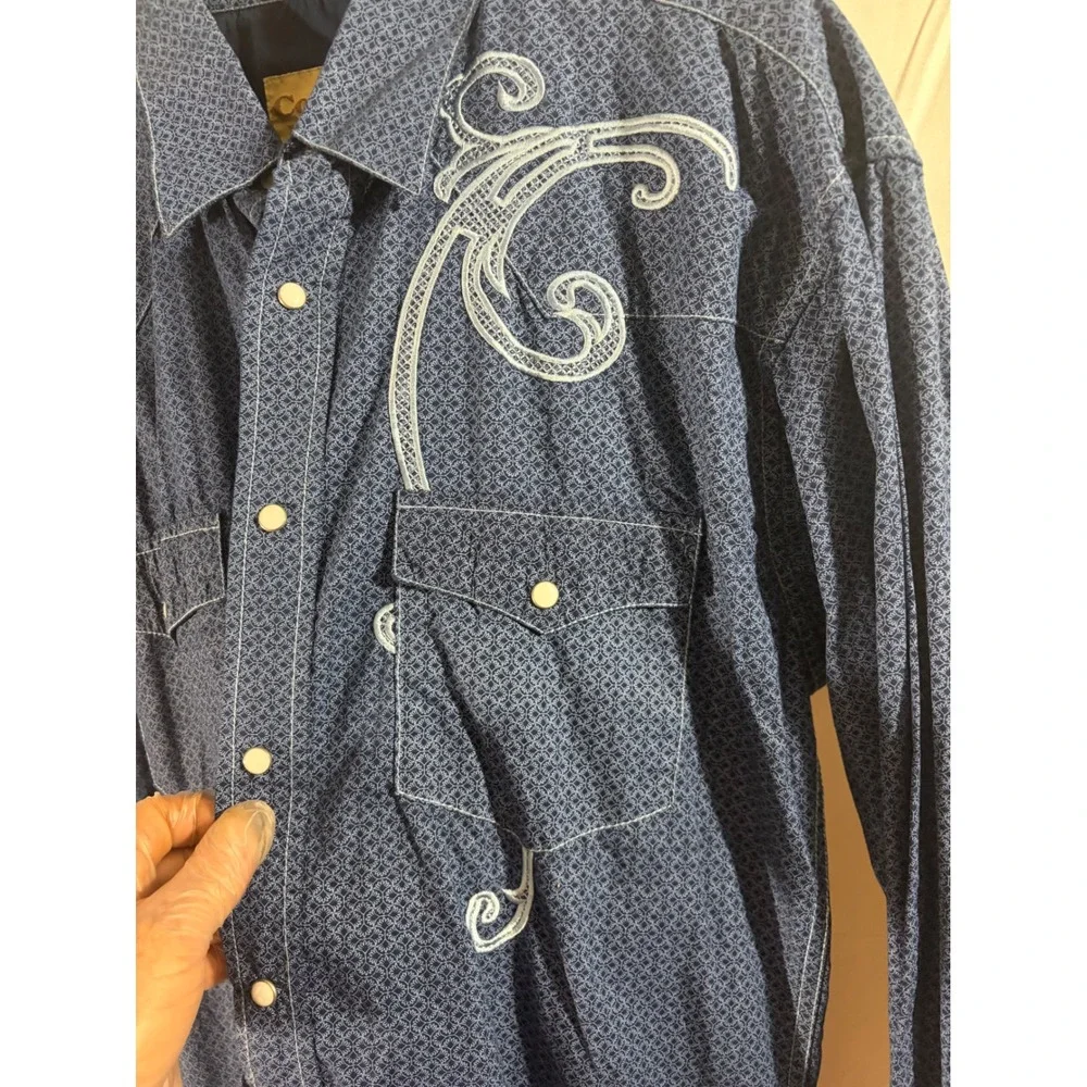 Cowboy Legend Western Shirt Mens Large Blue Embroidered Pearl Snap Cotton